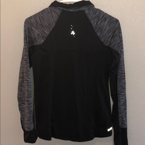 Quarter zip pullover - Picture 2 of 5